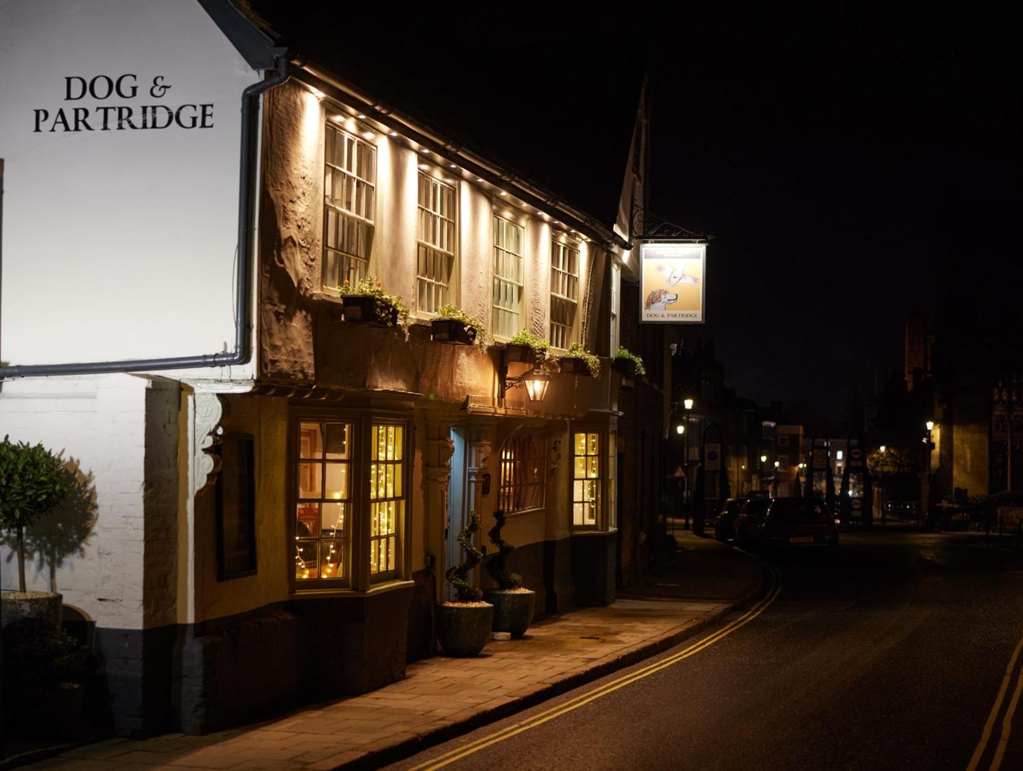 Dog And Partridge By Greene King Inns Bury St. Edmunds Esterno foto